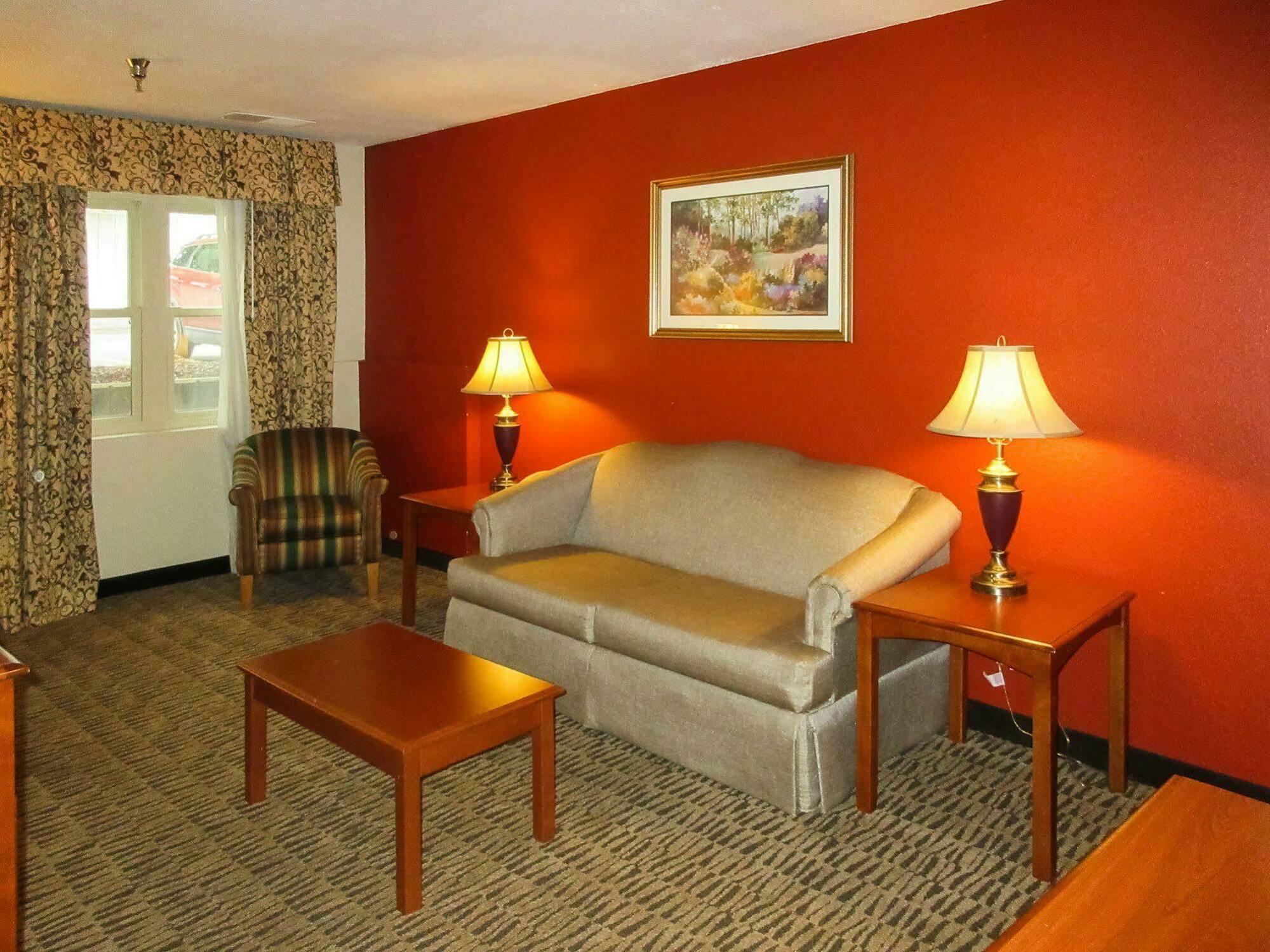 Suburban Extended Stay Hotel Omaha Bagian luar foto